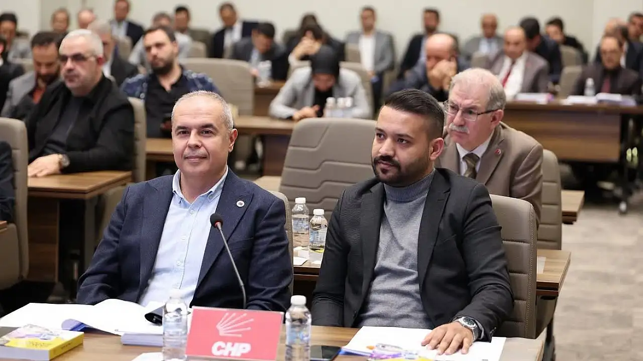 Kayseri'de Toplu Taşıma Zammı Tartışma Yarattı: CHP'den "Vatandaşın Yükü Ağırlaştı" Tepkisi