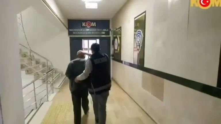 Kayseri’de Organize Suçlara Karşı Kapsamlı Operasyon: 72 Yaşındaki Firari Hükümlü Yakalandı