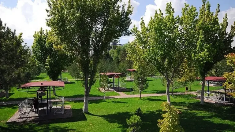 Kayseri Büyükşehir’den Yeşil Alanlara Önemli Yatırım: Kent Mobilyaları İçin İhale Süreci Başlıyor