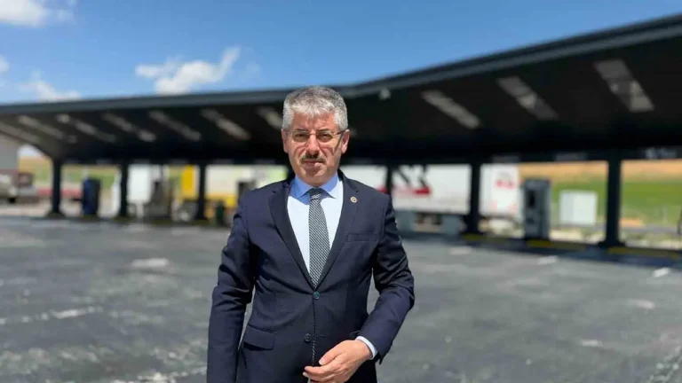 Elektrikli Araç Şarj Fiyatlarındaki Belirsizliğe Son: Vekil Çopuroğlu’ndan Denetim Çağrısı