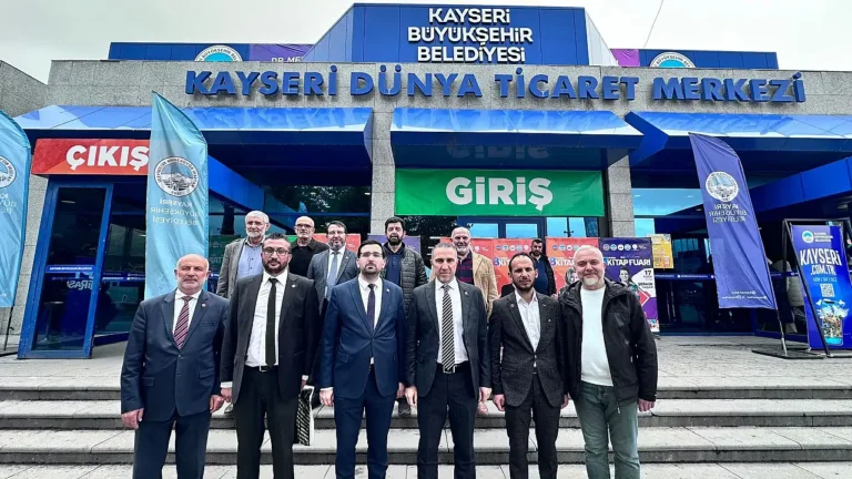 Saadet Partisi'nden Kocasinan'da Kapsamlı Saha Çalışması: Esnafın Sorunları ve Kültürel Kalkınma Masada