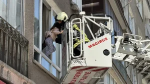 Kayseri Kocasinan’da Apartman Yangını: 1’i Bebek 5 Kişi Dumanlardan Kurtarıldı
