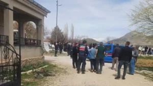 Kayseri Tomarza'da Feci Olay: Karısını Öldürüp İntihar Etti, Dört Çocuk Yetim Kaldı