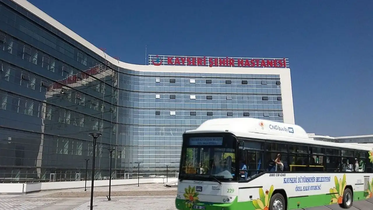 Kayseri'de Ulaşım Dönüşümü: Şehir Hastanesi'ne Erişimde Yeni Garaj Noktası Devreye Girdi