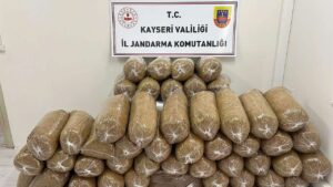 Kayseri Jandarmasından Kaçak Tütüne Büyük Darbe: Yahyalı’da 285 Kilo Ele Geçirildi