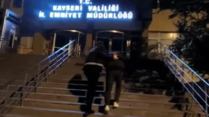 Kayseri’de Narkotik Operasyonu: Uyuşturucu ve Silah Deposu Deşifre Edildi