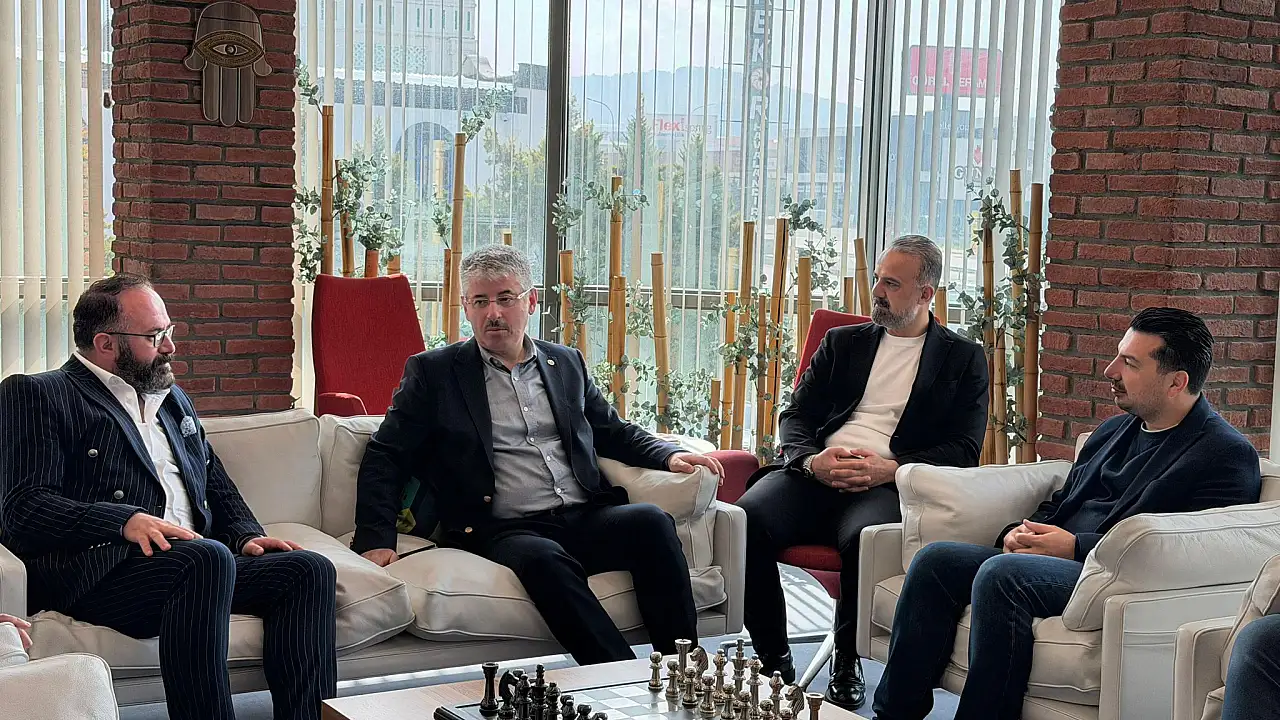 Kayseri'nin Çelik Kapı Sektörü Masaya Yatırıldı: Vekil Çopuroğlu Üreticilerle Buluştu