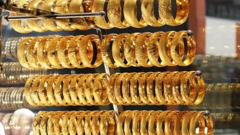 Kayseri Kuyumcularında Altın Fiyatları Yeniden Şekillendi: Küresel Gerilim Piyasayı Etkiledi