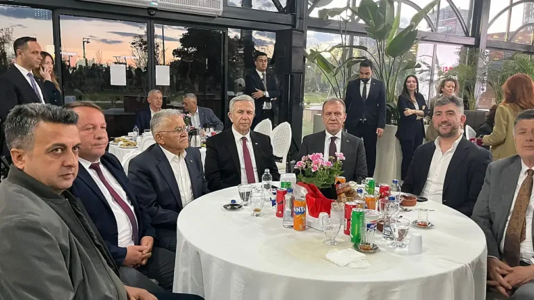 Tarihi Kentler Birliği Seçimlerinde Siyasi Uyum: Mansur Yavaş Tek Aday Oldu