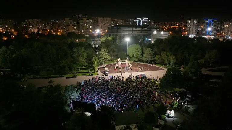 Kayseri'de Gençlik Bayramı Öncesi Büyük Coşku: Kocasinan'da Şölen Havası Esiyor