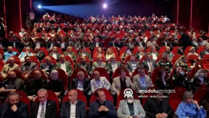 Necip Fazıl Kısakürek’in “Bir Adam Yaratmak” Filmi Kayseri’de Gala Yaptı: Şehir Sanat Dünyasına Ev Sahipliği Yaptı