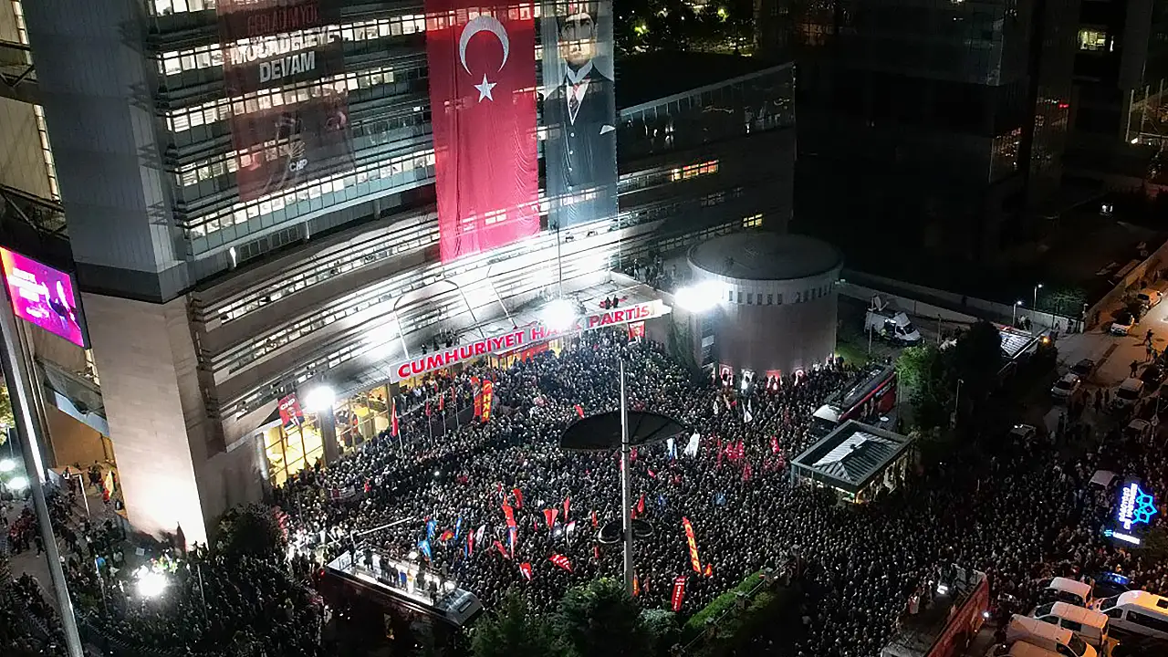CHP Genel Merkezi Gerilimi Kayseri'ye Sıçradı: Eski Başkan Kılıçdaroğlu'na Sert Tepki