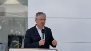 CHP’de Olağanüstü Gelişmeler ve Siyasi Arenadan Yükselen Yorumlar: Kayseri Bağlantılı Değerlendirme