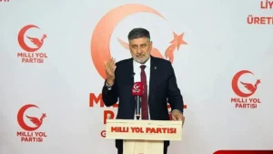 Milli Yol Partisi Genel Başkanı Remzi Çayır, Eşiyle Birlikte Kayseri'de Bayramlaşma Programına Katılıyor