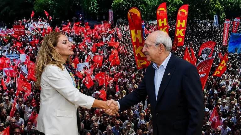 CHP’deki Mahkeme Kararı Sonrası İki Ayrı Bayramlaşma: Kayseri Bağlantılı İsimden Çarpıcı Tepki