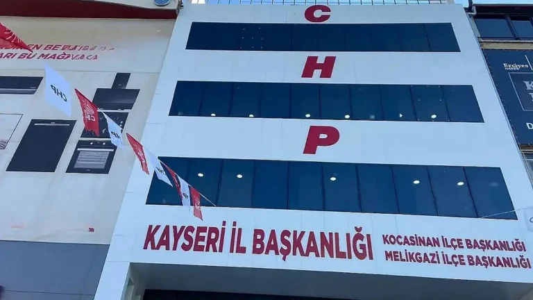 CHP Genel Merkezi’nin Kayseri Kararı, Kocasinan Çağrı Heyeti Başkanını İstifaya Götürdü