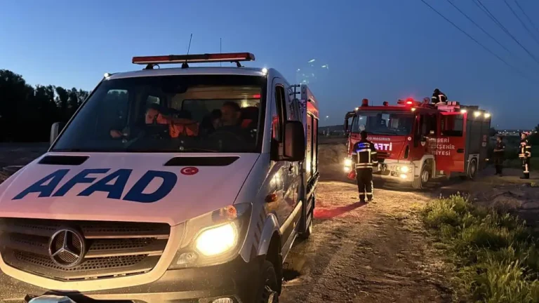 Kayseri Kocasinan’da Bisiklet Kazası: 10 Yaşındaki Y.A. Su Kanalından Sağ Salim Kurtarıldı