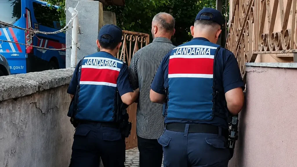 Muş Merkezli Siber Dolandırıcılık Operasyonunda 7 Şüpheli Yakalandı: Milyonlarca Liralık Vurgun Ortaya Çıktı