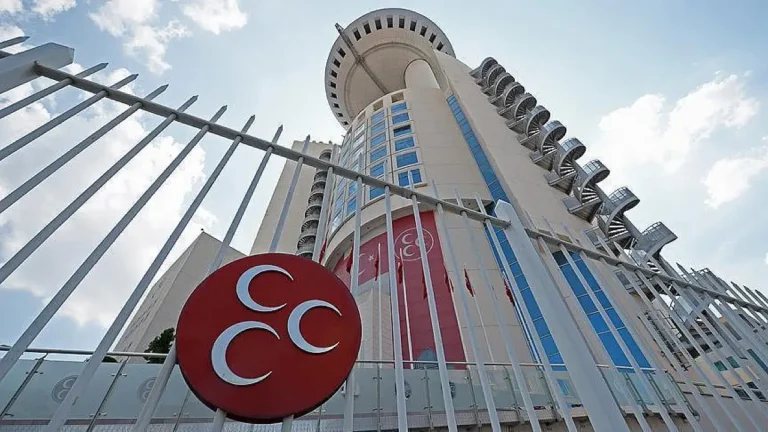 Milliyetçi Hareket Partisi’nde Kapsamlı Revizyon: Üç İl Teşkilatı Daha Feshedildi