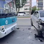 Kayseri Kocasinan’da Halk Otobüsü ile Lüks Otomobil Çarpıştı: Bir Yaralı Hastaneye Kaldırıldı