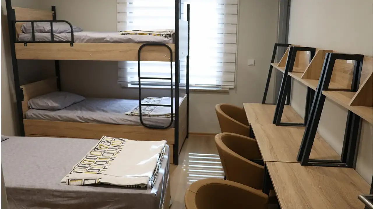 Kayseri'de Öğrenci Yurtları İçin Büyük Güvenlik Hamlesi: 7 Bina Yenileniyor