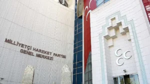 MHP Teşkilatlarında Yeni Gelişme: Denizli'de İki İlçe Başkanından İstifa Kararı