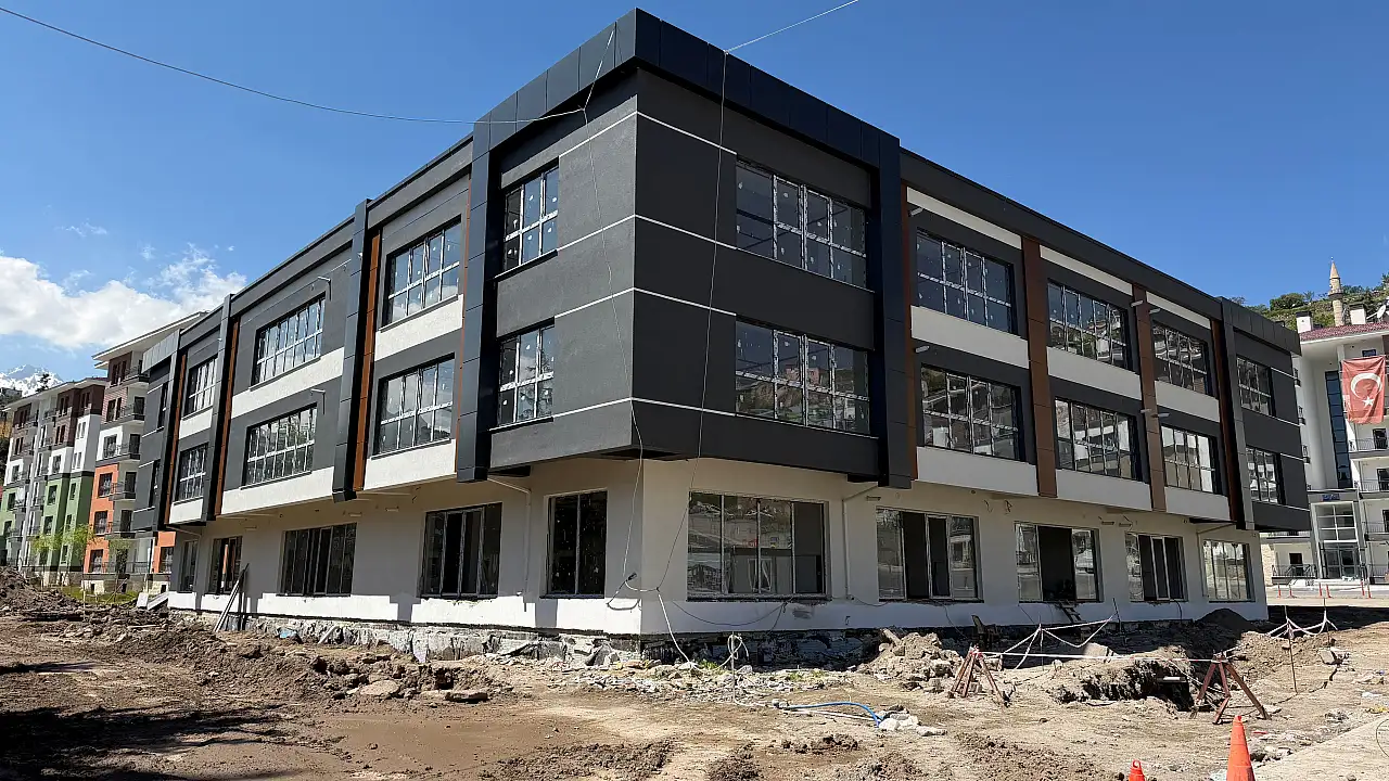 Kayseri Hacılar'da Modern İş Merkezi: 32 İş Yeri ve Ofis İhale ile Yeni Sahiplerini Buluyor