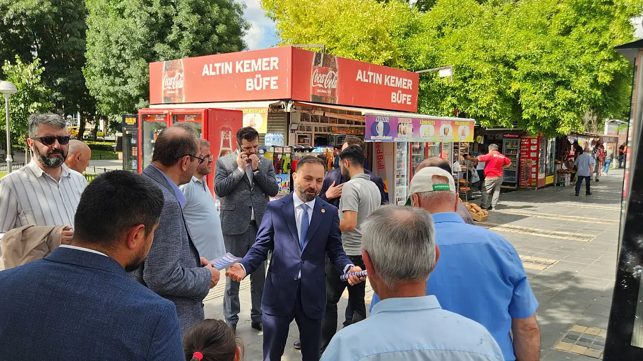 Kayseri'de Yeniden Refah Partisi, Vatandaşın Nabzını Tutarak Gönül Köprüleri Kurdu