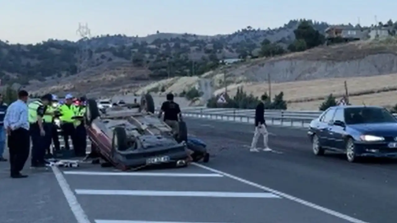 Kahramanmaraş-Kayseri Karayolu'nda Korkutan Kaza: 3'ü Çocuk 4 Yaralı Hastanelik Oldu