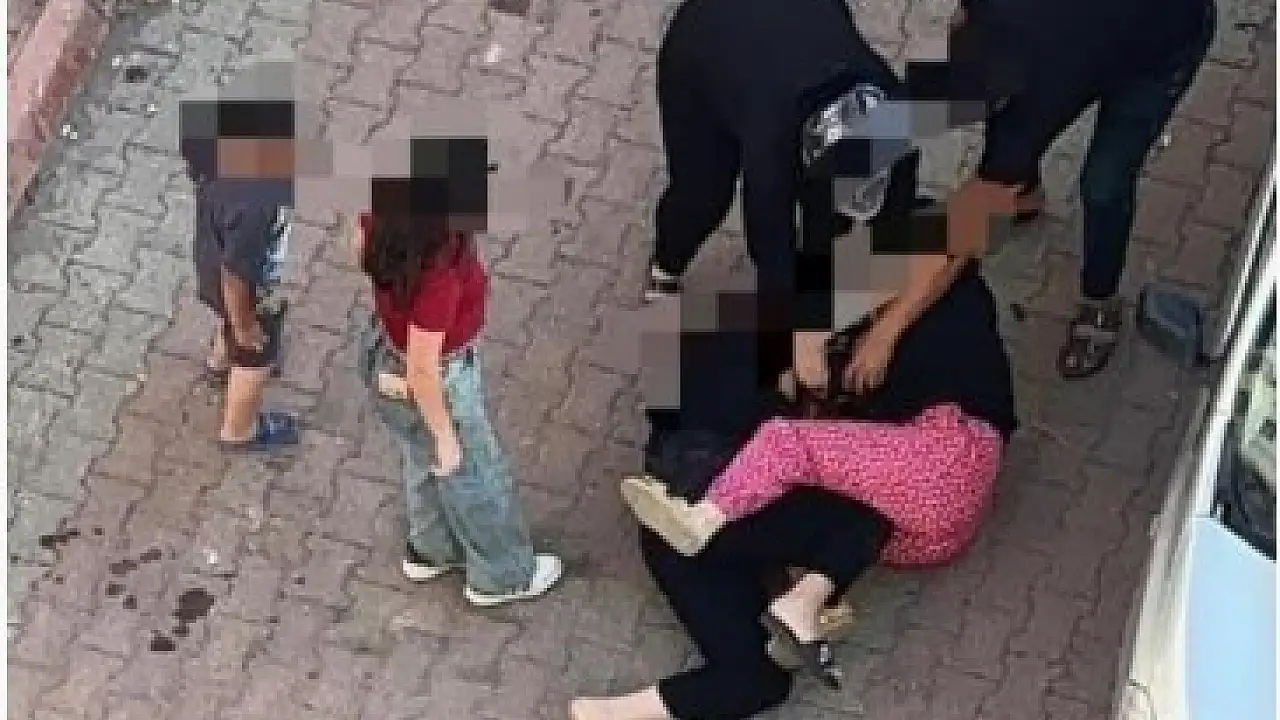 Kayseri Melikgazi'de Kamelya Kavgası: Mahalle Sakinleri Gergin Anlara Tanıklık Etti