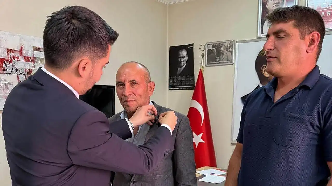 Kayseri Akkışla'da Bağımsız Meclis Üyeleri YENİ Parti Saflarına Katıldı